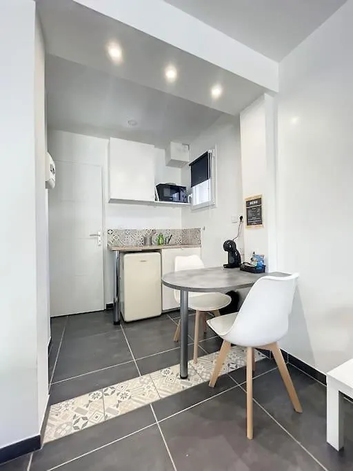 Logement Cosy Cuisine / Terrasse / Bbq Ollioules Appartement