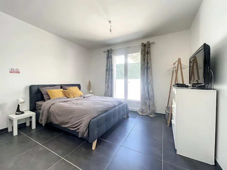 Logement Cosy Cuisine / Terrasse / Bbq Ollioules Appartement